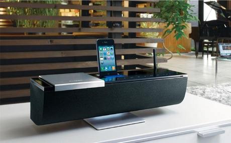 onkyodock_b_15183 Onkyo lancia una nuova docking Airplay destinata ai dispositivi Apple: iOnly