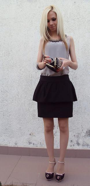 Peplum skirt outfit.