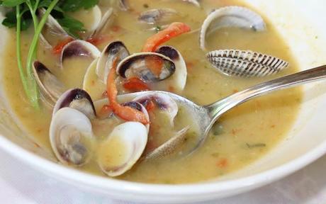 Le vongole con zucchine, peperoni e ricordi di Sirolo