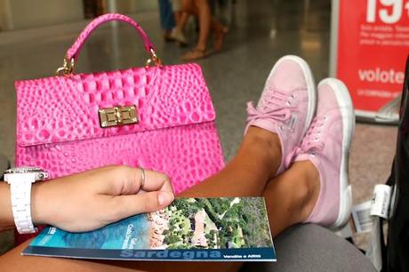 OUTFIT: Travel Pink