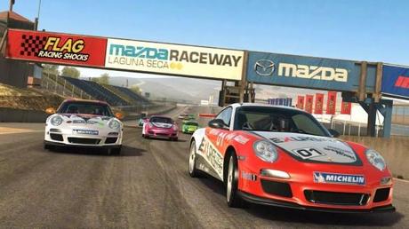 Electronics Arts ufficializza, a presto la terza edizione di Real Racing, l’rFactor per smartphone.