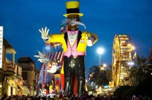 Viareggio: Carnevale di Ferragosto, evento imperdibile 