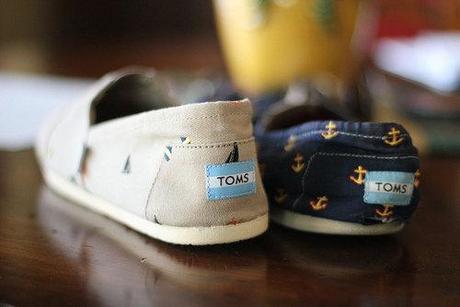 Cute-shoes-toms-favim.com-254175_large