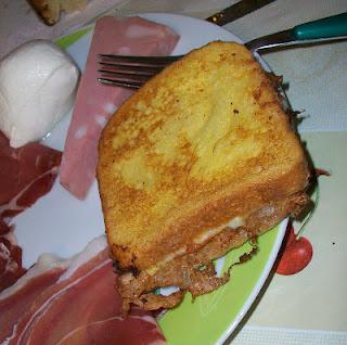 Prosciutto e Sottilette® le Light in Carrozza ovvero... i Toast Fritti