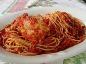 Calamari ripieni (di mare) e spaghetti