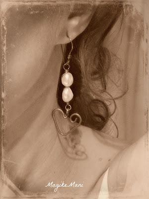 Collana e orecchini Pearls - indossati