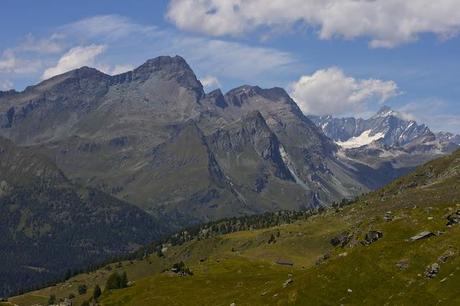 Snowy August - Pinter Lakes