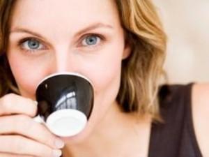 Bere caffè fa bene: tutti i benefici della caffeina