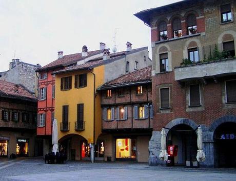 COMO (LOMBARDIA)