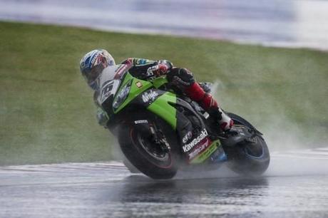 SBK 2012 – Round Silverstone – in ritardo volutamente per non essere puntuale come la pioggia!