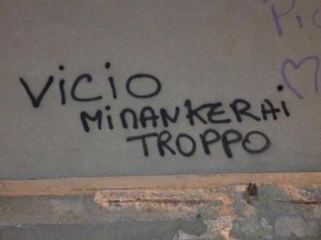 Scritte sgrammaticate – Il ritorno.