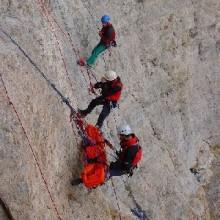 Tre scalatori del Soccorso Alpino precipitano dal monte Cridola