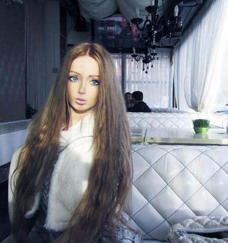Valeria Lukyanova, la ragazza barbie