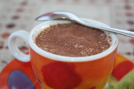 Cremoso al caffè e cioccolato bianco