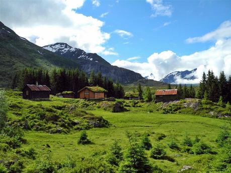 Diario di viaggio: crociera “Oltre Capo Nord”, Costa Pacifica, Costa Crociere (II). Hellesylt e Geiranger