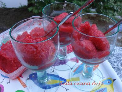 Sorbetto di fragole e lamponi