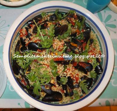 Grano con cozze e rucola