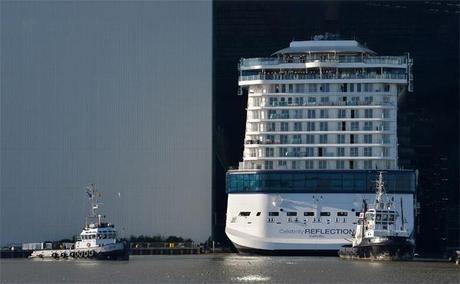 Esce dai cantieri Celebrity Reflection, nuova ammiraglia di Celebrity Cruises (Video)