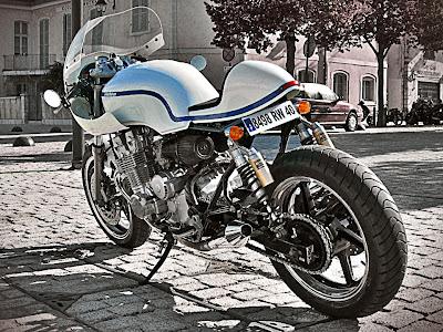 CB750 