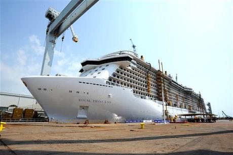 Fincantieri: varata a Monfalcone Royal Princess, la nave più grande mai costruita dal Gruppo Italiano