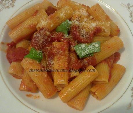 Pasta al Sugo di Peperoni