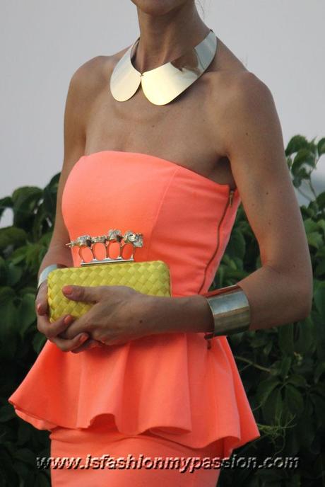 Fluo Peplum dress and clutch