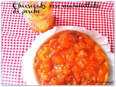 CHEESECAKE ALLA MARMELLATA DI PESCHE E RACCONTI D'ESTATE...