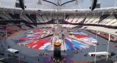 Damien Hirst _ Union jack _ olympic stadium _ london 2012