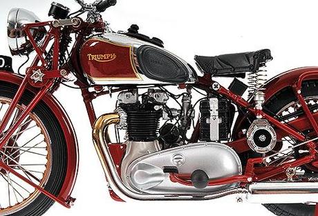 Triumph Speed Twin Red 1939 by Minichamps