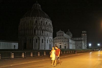 notte a Pisa