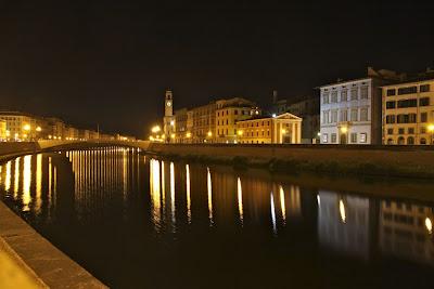 notte a Pisa