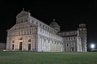 notte a Pisa