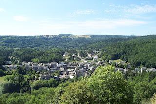 in francia di campeggio in campeggio....