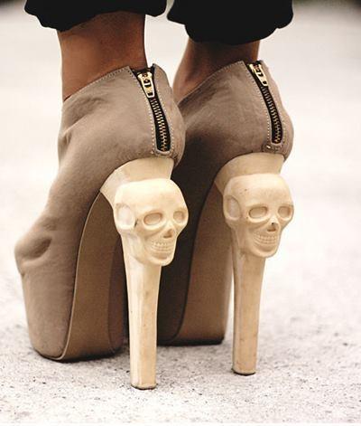 Fashion trend: skulls, skulls and... skulls!