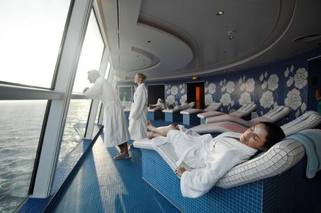 CELEBRITY REFLECTION: AMPLIATA L'OFFERTA WELLNESS