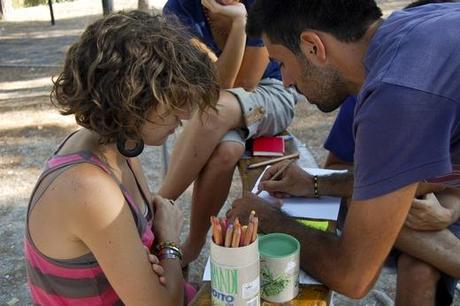 Fatto a mano: il laboratorio sul riuso, l'editoria e il buonumore