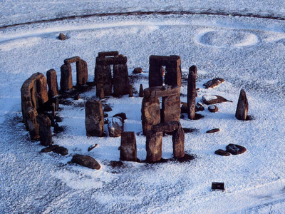 Stonehenge rivisto dagli archeologi