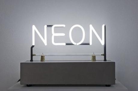 Esposizione <b></div>Neon</b> Roma