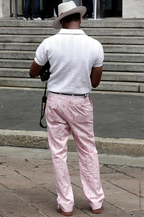 In the Street... Pink & White Milan, Paris