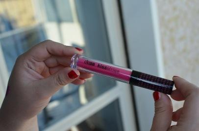 VINCI kissMYlips Gloss by Debby