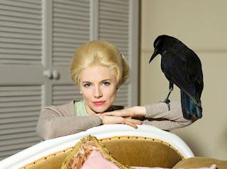 Tippi Hedren da Paolo Limiti: lavorare con Hitchcock non fu proprio un Eden