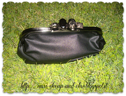 Oasap - Come Funziona + Skulls and Rhinestones Clutch