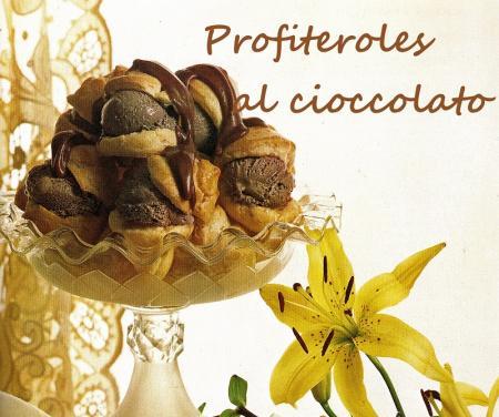 Profiteroles con gelato al cioccolato