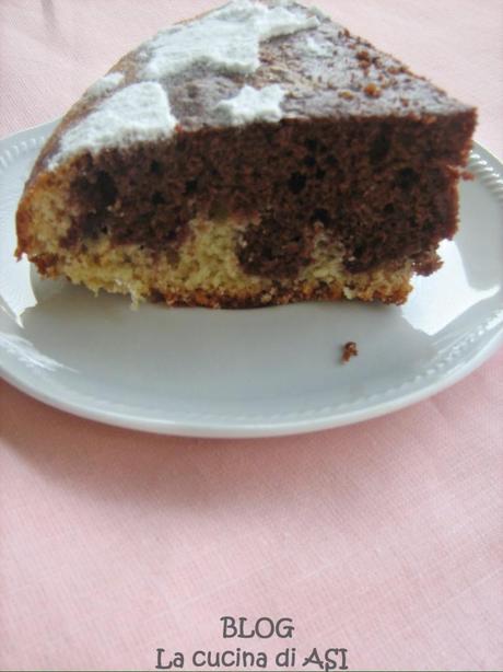 TORTA MARMORIZZATA CON CACAO E PANNA