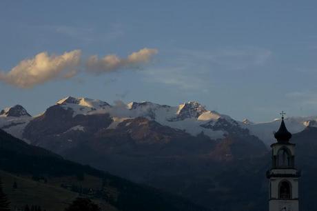 Clouds over the mountains - my new tripod