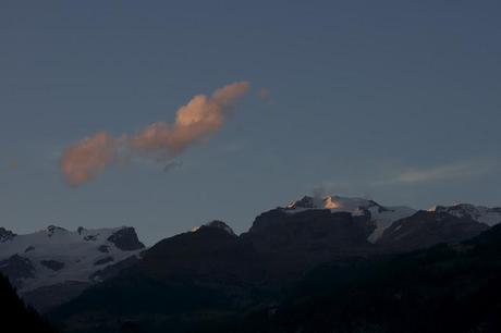 Clouds over the mountains - my new tripod