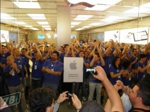 Apple e il balletto dell’inaugurazione