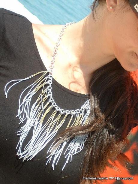 Hot Summer in Trani (south Italy) with my fringe necklace