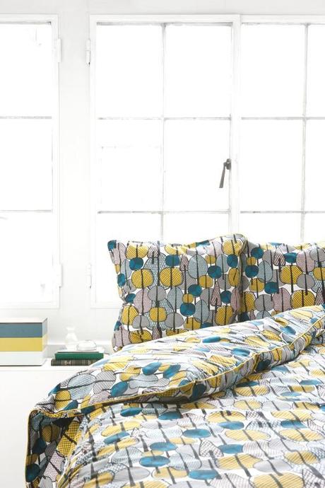 MODERNI PATTERNS E DECORI GRAFICI NEI TESSILI DELLA COLLEZIONE FERM LIVING AW 212