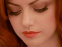 TAGLI PER DONNA CAPELLI ROSSI - RAME - MOGANO